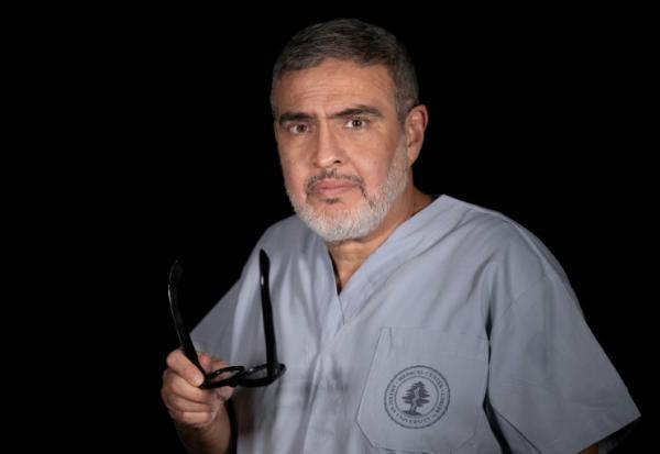Le chirurgien Ghassan Abou Sittah, spécialiste de la reconstruction, le 19 mars 2026 à Beyrouth