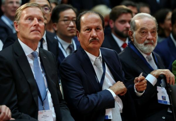L'homme d'affaires émirati et fondateur de DAMAC Properties, Hussain Sajwani, participe au "Sommet Choose France", destiné à attirer les investisseurs étrangers dans le pays, au château de Versailles, près de Paris, le 19 mai 2025