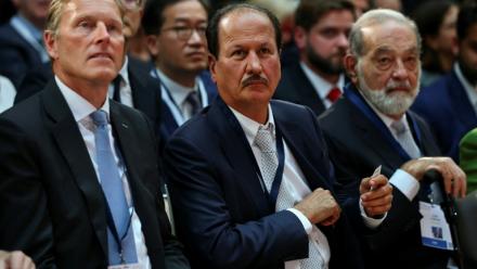L'homme d'affaires émirati et fondateur de DAMAC Properties, Hussain Sajwani, participe au "Sommet Choose France", destiné à attirer les investisseurs étrangers dans le pays, au château de Versailles, près de Paris, le 19 mai 2025