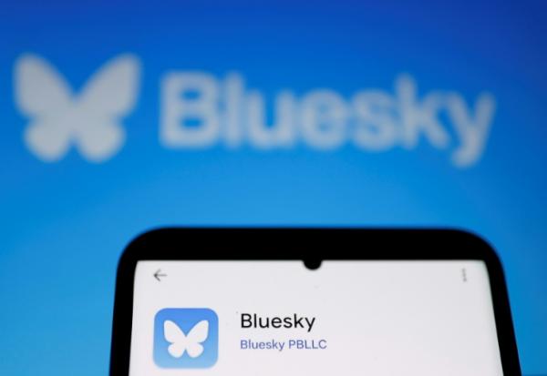 Une campagne de propagande russe a détourné des centaines de comptes Bluesky, les auteurs ayant piraté des comptes authentiques plutôt que de s'appuyer sur des faux 