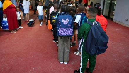 S'émanciper d'un modèle qui met les enfants sous "forte pression" en valorisant "la productivité et la performance": la Convention citoyenne a adopté dimanche 20 propositions pour remettre l'enfant au coeur de la société