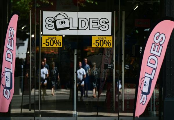 La prolongation des soldes d'été, décidée par le gouvernement en raison de l'épisode caniculaire qui avait plombé la première semaine, aura-t-elle permis de rattraper la saison ?