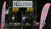 La prolongation des soldes d'été, décidée par le gouvernement en raison de l'épisode caniculaire qui avait plombé la première semaine, aura-t-elle permis de rattraper la saison ?