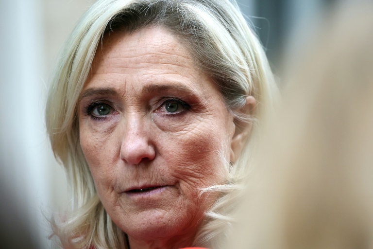 La présidente du groupe RN à l'Assemblée Marine Le Pen le 3 octobre 2025 à Paris