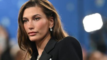 La mannequin et femme d'affaires américaine Hailey Bieber au Met Gala 2025, à New York, aux Etats-Unis, le 5 mai 2025 