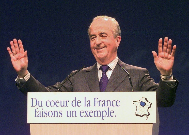 Edouard Balladur le 10 mars 1998 au Zénith à Paris