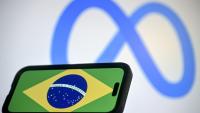 La justice électorale a donné 24 heures à Meta pour prouver que le géant de la tech réserve un traitement égalitaire sur ses réseaux aux campagnes du président sortant Luiz Inácio Lula da Silva et de son adversaire conservateur Flávio Bolsonaro