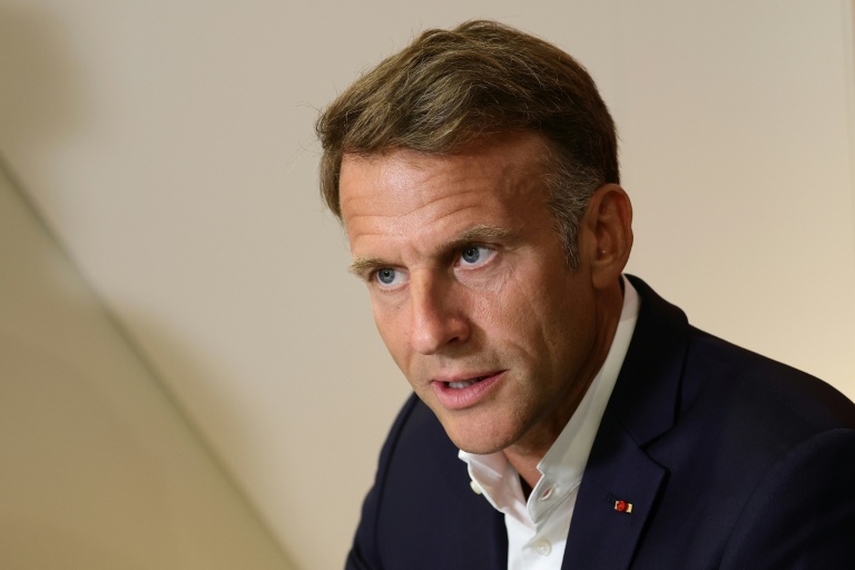 Le président français Emmanuel Macron à la cérémonie de clôture de la Coupe du monde d'e-sport au Grand Palais à Paris, le 23 août 2026