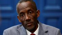 Le maire LFI de Saint-Denis, Bally Bagayoko, pose dans son bureau à l'hôtel de ville de Saint-Denis le 1er avril 2026