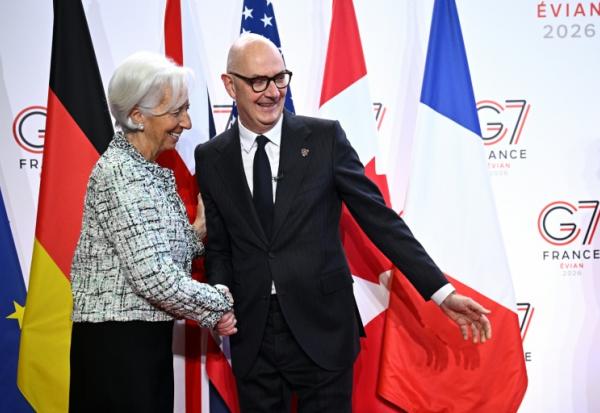 La présidente de la Banque centrale européenne (BCE), Christine Lagarde, et le ministre français de l'Economie, Roland Lescure, avant la réunion du G7, Paris, le 18 mai 2026