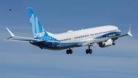 Photo fournie par Boeing montrant un 737 MAX 10 au décollage pour un premier vol réussi, depuis Renton Field, dans l’État de Washington, le 18 juin 2021