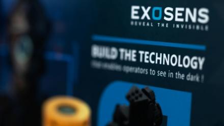 Le logo de l'entreprise française Exosens, leader mondial dans les domaines de l’amplification, de la détection et des technologies d’imagerie électro-optiques, le 9 octobre 2026 à Paris 