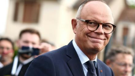 Édouard Philippe, maire du Havre et candidat du parti de droite Horizons à l'élection présidentielle  de 2027, arrive à la foire agricole de Châlons-en-Champagne, le 31 août 2026 dans la Marne