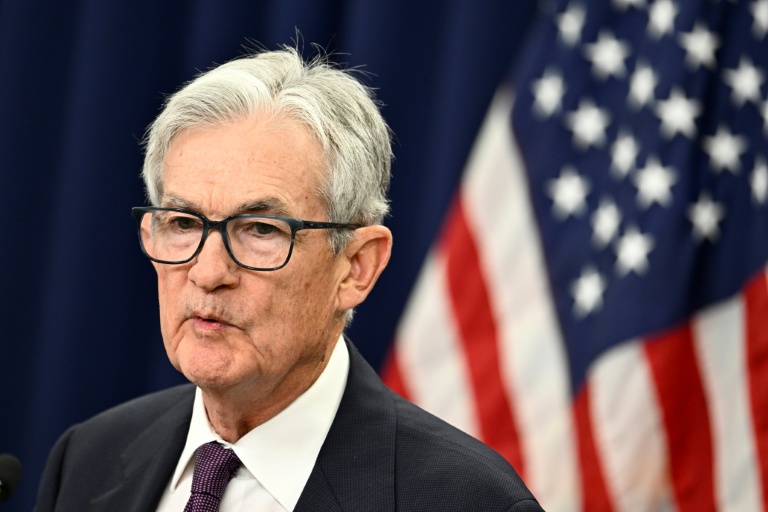 Le président de la Réserve fédérale américaine (Fed), Jerome Powell, lors d'une conférence de presse après avoir annoncé la décision de politique monétaire, le 29 avril 2026 à Washington