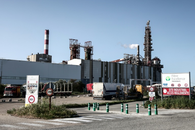 L'entrée du site de Fibre Excellence à Tarascon, dans les Bouches-du-Rhône, le 14 avril 2026 