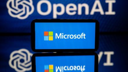 Microsoft et OpenAI ont annoncé lundi la fin de l'exclusivité de distribution dont bénéficiait le premier pour les modèles d'intelligence artificielle (IA) du second, qui va pouvoir vendre son IA directement via d'autres prestataires
