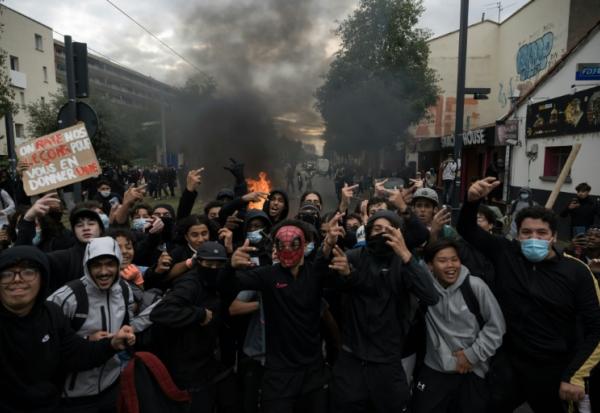 Des lycéens lors d'une manifestation près du lycée Déodat à Toulouse, le 1er octobre 2026 