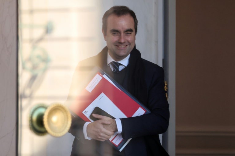 Le Premier ministre Sébastien Lecornu à Paris le 25 février 2026