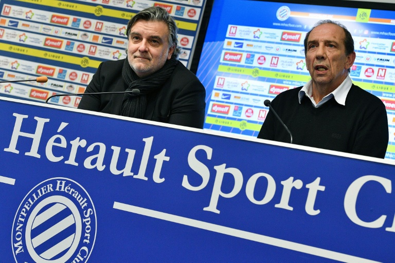 Jean-Louis Gasset avec le président du MHSC Laurent Nicollin, lors d'une conférence de presse le 31 janvier 2017 à Montpellier