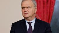 François-Noël Buffet à l'hôtel Matignon, le 26 février 2025 à Paris