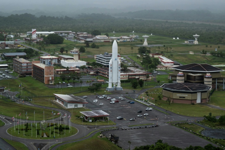 Le centre spatial guyanais à Kourou avec ses espaces de visite, le 2 mars 2025