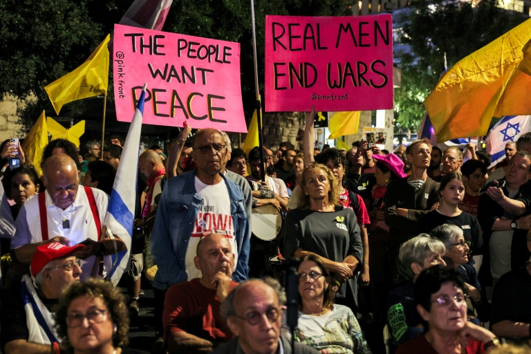 Manifestation contre la guerre et pour la libération des otages, à Jérusalem le 4 octobre 2025
