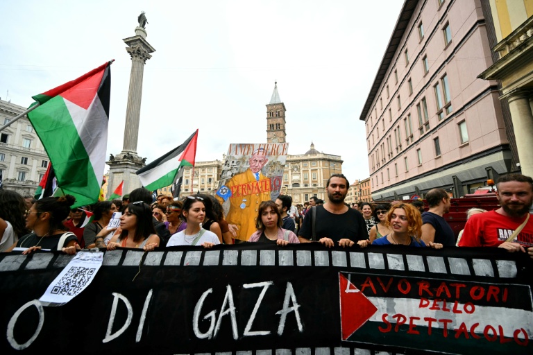 Marche en solidarité avec les Palestiniens de Gaza, à Rome, le 22 septembre 2025
