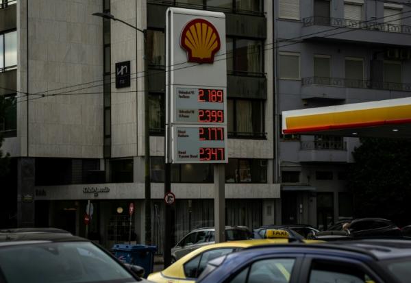Station-service près d'Athènes le 30 septembre 2026
