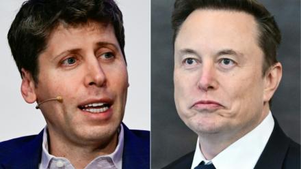Le patron d'OpenAI Sam Altman (à gauche), le 7 février 2025 à Berlin, et celui de Tesla/SpaceX Elon Musk, le 20 janvier 2025 à Washington
