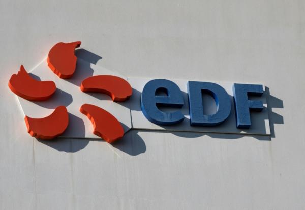 EDF doit relever le défi du réchauffement climatique, lors des vagues de chaleur comme des crues, l'obligeant à adapter ses installations