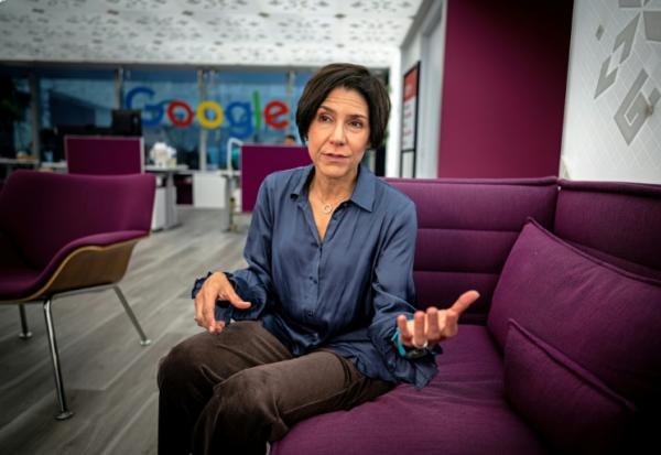 Adriana Noreña, vice-présidente de Google pour l'Amérique hispanophone, lors d'une interview avec l'AFP à Mexico, le 24 septembre 2025