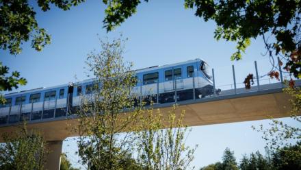 Une rame de métro de la future ligne 18 du Grand Paris Express, en essai sur la portion comprise entre les gares de Massy-Palaiseau et Christ de Saclay, le 4 septembre 2026.