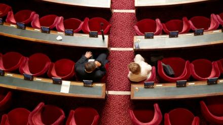 Au sénat, à Paris, le 21 juillet 2026 