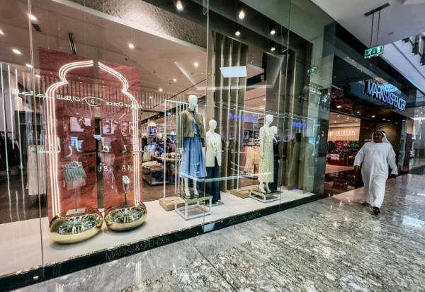 Des boutiques dans un centre commercial à Dubaï, le 16 mars 2026 aux Emirats arabes unis