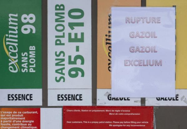 Station-service en rupture de stock à Rouffach, dans l'Est de la France, le 1er avril 2026