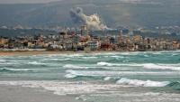 Après un bombardement israélien contre Al Qlailah, dans le sud du Liban, le 16 mai 2026