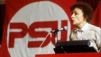 Huguette Bouchardeau donne un discours le 16 novembre 1979 au Havre (Seine-Maritime)