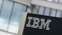 IBM a présenté jeudi une nouvelle technologie qui devrait déboucher dans les cinq ans, selon le groupe américain, sur de nouvelles puces aux performances augmentées de moitié et nettement moins gourmandes en énergie par rapport aux microprocesseurs actuels