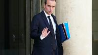 Le Premier ministre Sébastien Lecornu quitte l'Elysée après le conseil des ministres le 22 juillet 2026