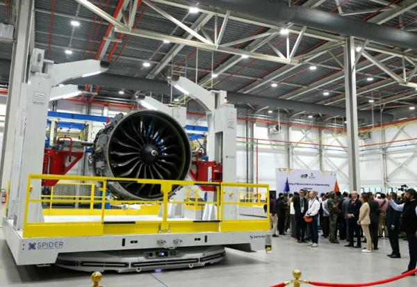 Un moteur Leap lors de l'inauguration par le groupe français Safran, à Hyderabad en Inde, d'un centre de maintenace dédié, le 26 novembre 2025
