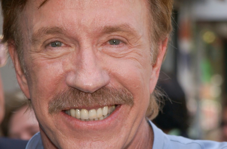 L'acteur américain Chuck Norris à Hollywood, le 27 août 2002 en Californie