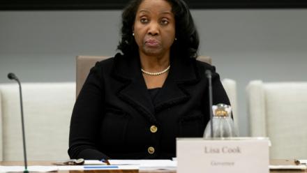 La gouverneure Lisa Cook au siège de la Fed à Washington, le 25 juin 2025