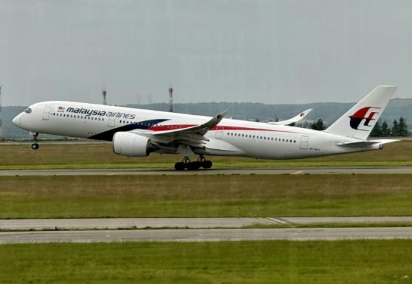 Un pilote de ligne malaisien a été arrêté cette semaine à l'aéroport de Jakarta avec plus de 70.000 comprimés d'ecstasy dans sa valise et sous l'emprise de plusieurs drogues