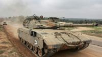 Des chars israéliens près de la frontière avec la bande de Gaza, le 5 décembre 2023