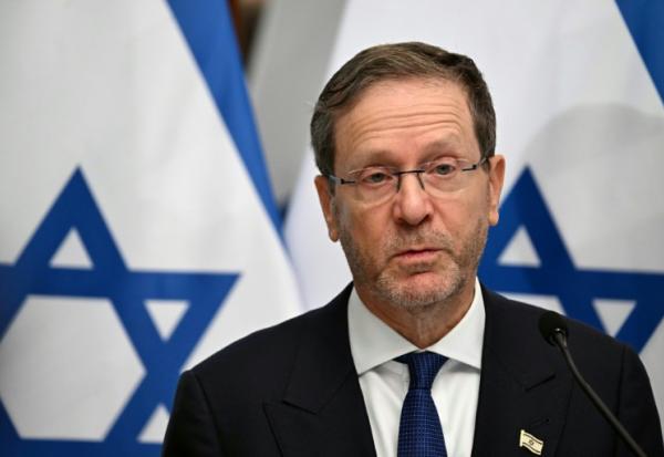 Le président israélien Isaac Herzog, lors d'une conférence de presse à Budapest le 20 octobre 2026 