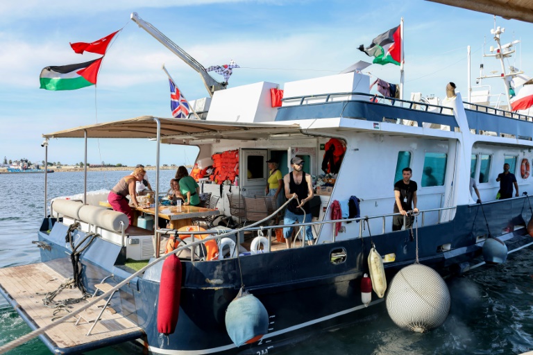 Un navire de la flottille pour Gaza au départ de Bizerte, en Tunisie, le 14 septembre 2025