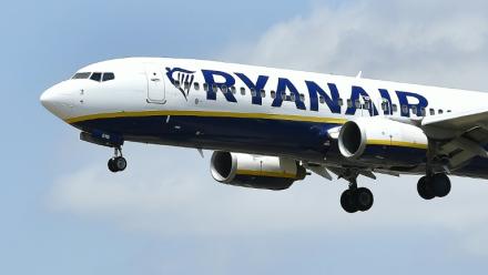 L'autorité italienne de la concurrence a annoncé mardi avoir infligé une amende de plus de 255 millions d'euros à Ryanair pour abus de position dominante