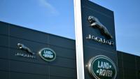Le constructeur automobile britannique de luxe Jaguar Land Rover (JLR) a annoncé lundi la suppression de 4.000 postes d'ici deux ans, après plusieurs mois de turbulences qui ont fait basculer ses résultats dans le rouge