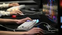 Jeux vidéo et mineurs: "Il n'est pas justifié de créer une panique morale", estime une experte