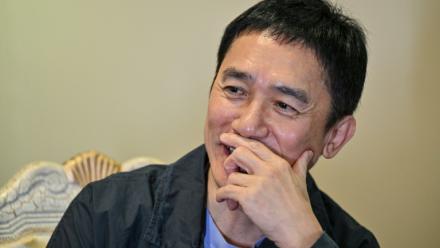 L’acteur hongkongais Tony Leung Chiu-wai s’exprime lors d’une interview avec l’AFP au 28e Festival international du film de Shanghai, à Shanghai, le 19 juin 2026
